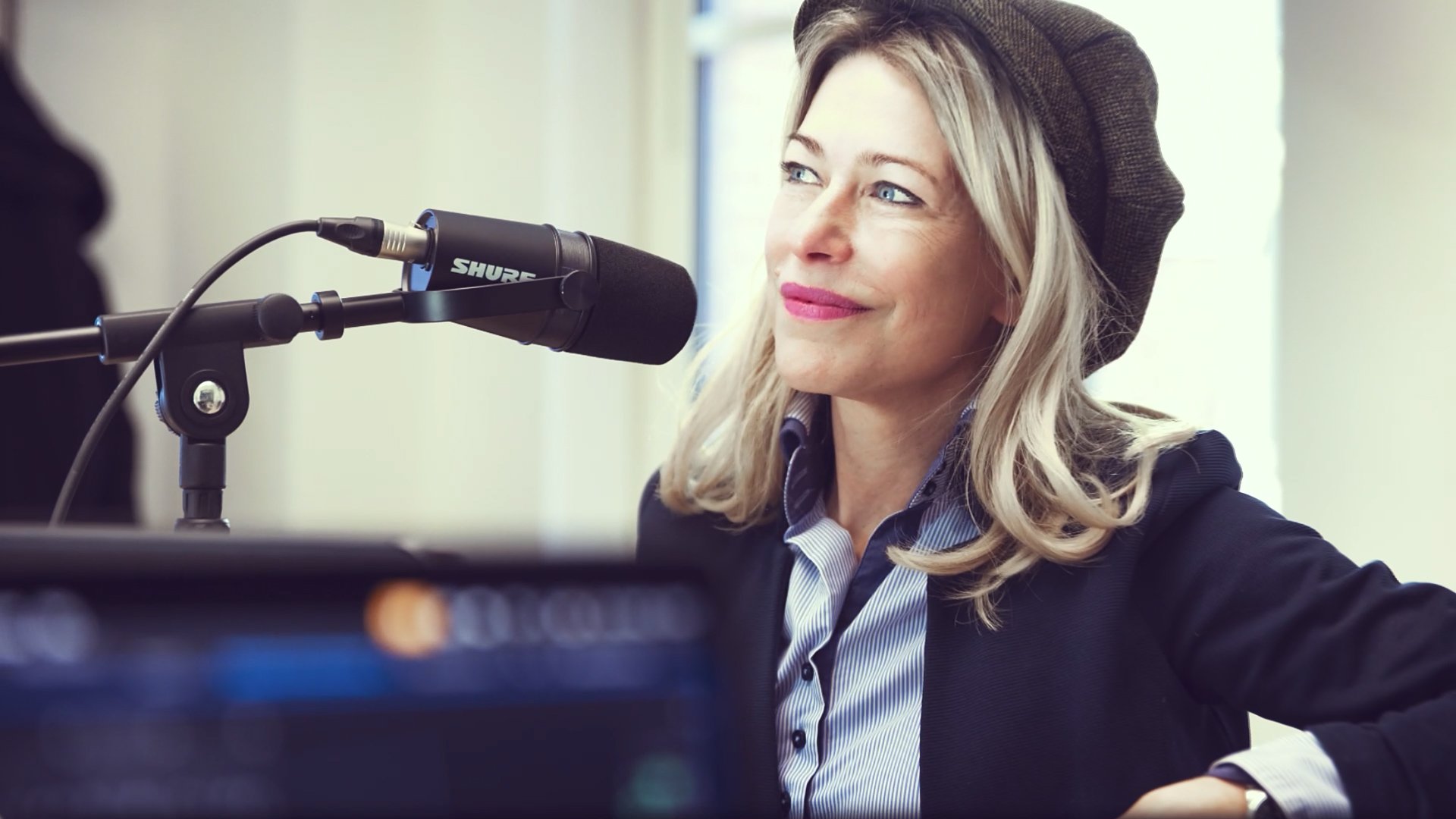 ###hr-podcast-referenz-short_v2.00_01_10_31.Standbild001